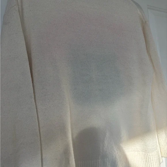 Hello Kitty Sweater - Picture 4 of 5